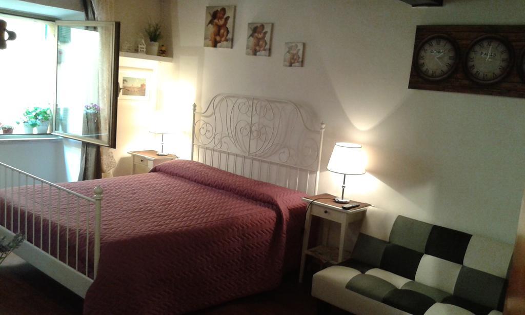 Vesta Domus Hotel Рим Стая снимка