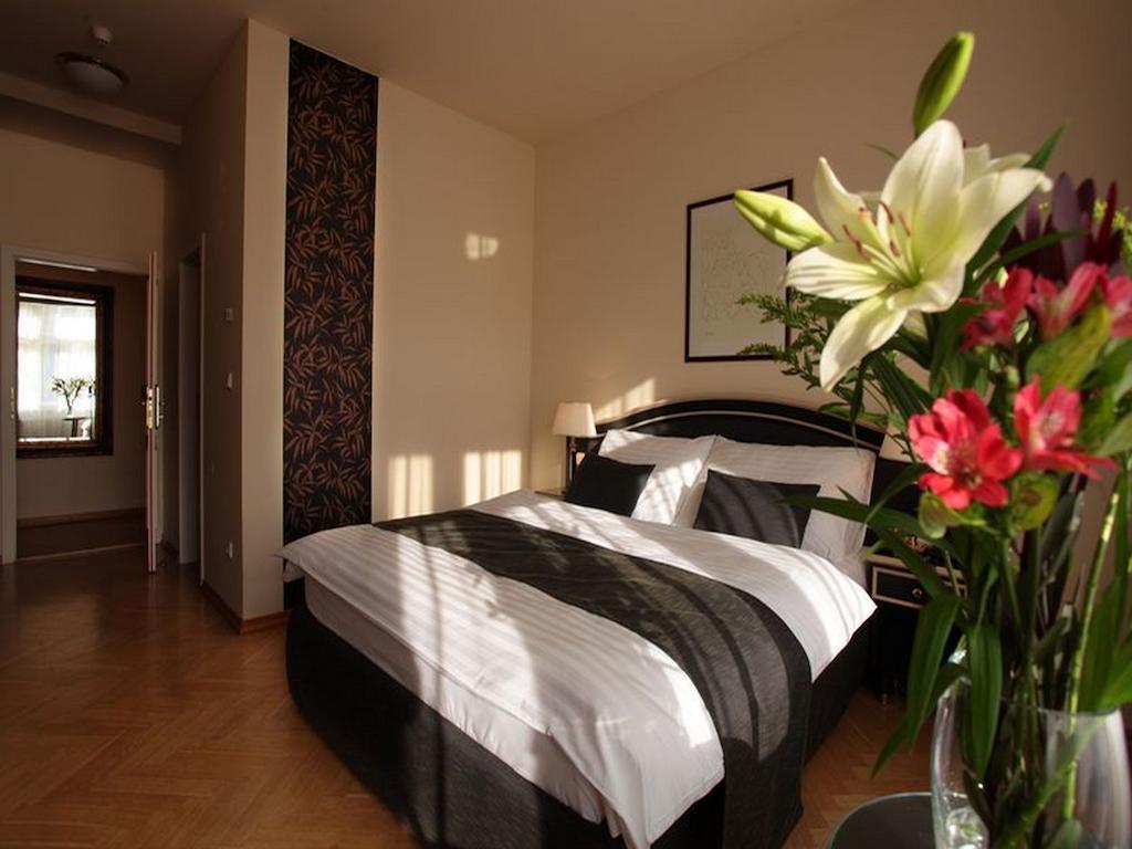 Vesta Domus Hotel Рим Стая снимка